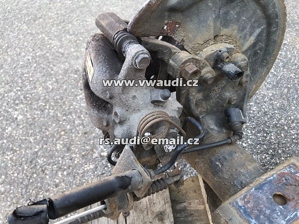 zadní brzdič třmen pravý VW Caddy III 2k  2.0sdi 51kw BST  - 2