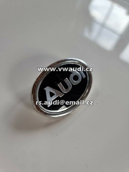 8A0 853 621 , 8A0853621, 8a0 853 621  AUDI 80 90 100 EMBLEM LOGO  znak na blatník   Audi 80 B4 / 90 100   8AO853621  OEM čísla (originální čísla automobilky) :  8A0 853 621 , 8A0853621, 8a0 853 621  - 4