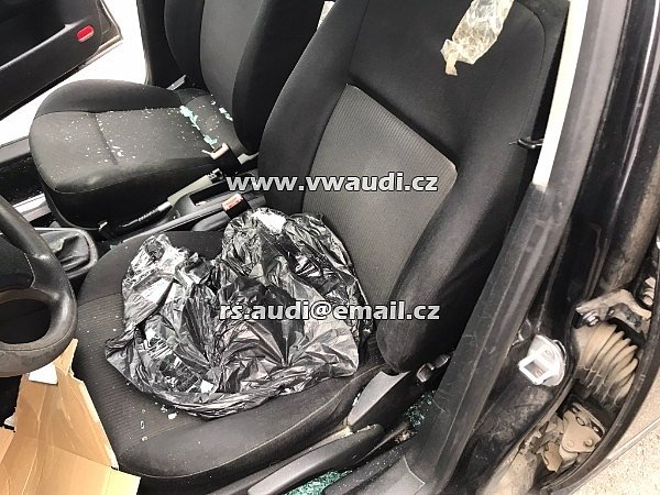 VW Bora Benzin AZD IV 1,6 16V 16 V Motor AZD náhradní díly černá barva  - 4