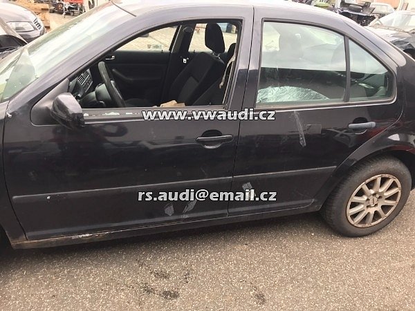 VW Bora Benzin AZD IV 1,6 16V 16 V Motor AZD náhradní díly černá barva  - 16