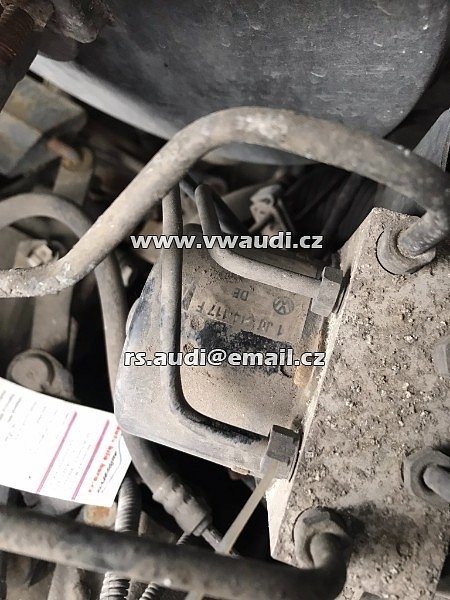 1J0 698 117 C VW Golf 4 Bora jednotka ABS blok  - 7