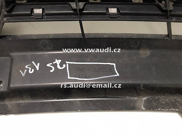7N0 853 651 F  maska přední grill chrom + znak VW Sharan 2015/05-2022/12 7N1, - 9