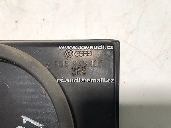 535 945 107 VW US Corrado zadní světlo  uvnitř HELLA 535945107A G60 VR6 - 3