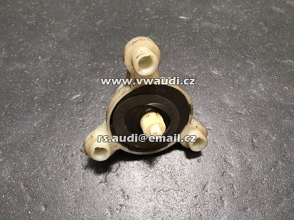 7H0 837 729  VW T5 Transporter 2004 - 2010 mechanické stahování okna dveře levé mechanizmus převod klička - 2