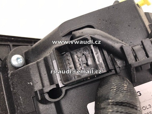 5N1 713 025 G DSG  VW Tiguan 2015   Řadicí páka řazení automatick - 2