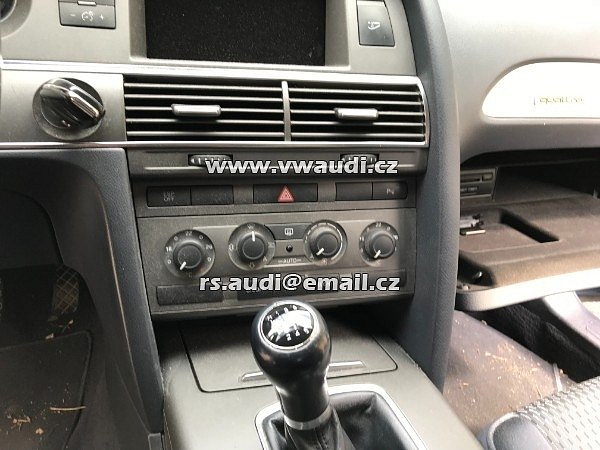 4F0 857 067 A Audi A6 4F Palubní deska Přístrojová deska   - 4