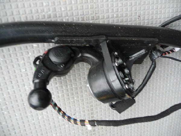 3G5 803 881A  - 11