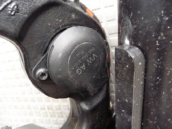 3G5 803 881A  - 12