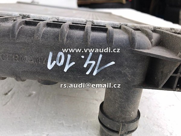 4B0 121 251 HLADIČ VODY RADIÁTOR PRO AUDI A4 B5 A6 4A 4B 2,4-2,8 - 6