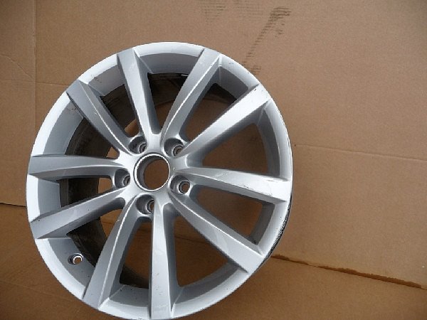 3AA 601 025AD - 2