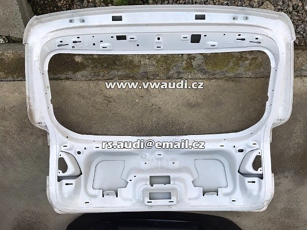  5N0 827 025 G  víko kufru páté dveře  VW Tiguan I (5N)2.0 TDI - 6