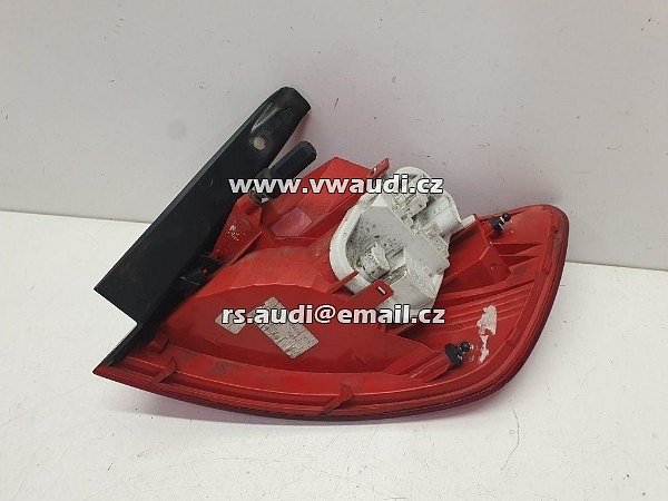 4F9 945 095  Zadní světlo Audi A6 (4f2, C6) 4F9945095H 89037044 4F9945095 LED levé - 2