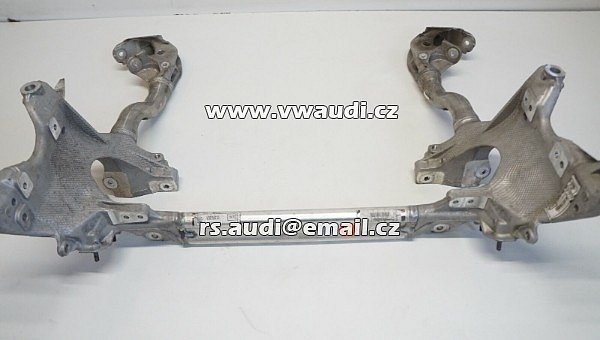 8R0 399 315 J Audi Q5  Pomocný rám předního spodní zavěšení  - 5