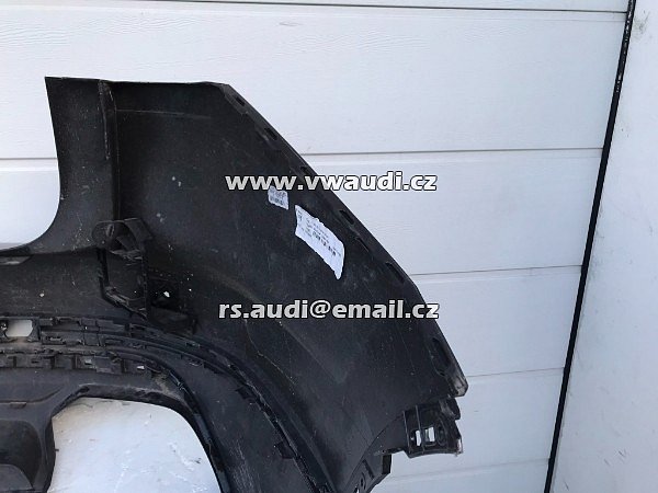 760 807 421 A Nárazník zadní  černý  PDC VW Touareg CR7 2018 2019  barva DEEP C9X - 8