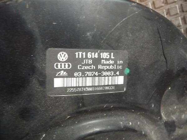 1T1614105L VW AUDI Škoda  Brzdový válec - posilovač brzd s hlavním brzd.válcem a s nádobkou - 2