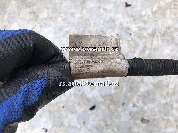 5H9 803 881 D VW Golf 8 mk VIII 2019 20 21 otočné tažné zařízení  - 8