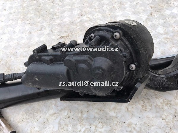 5H9 803 881 D VW Golf 8 mk VIII 2019 20 21 otočné tažné zařízení  - 16