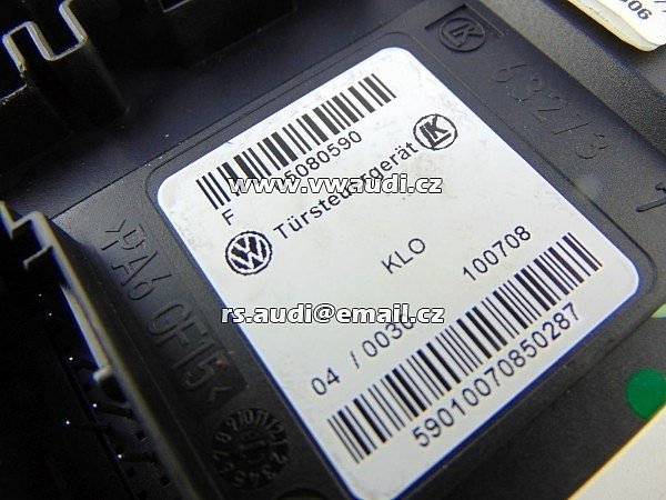 8P4 959 802 E Audi A3 8P Motor pravého zadního okna - 4