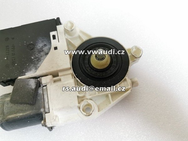 8P0 959 801 H Audi A3 8P motor regulátoru okna ovládací jednotka ovládání oken přední levá  - 3