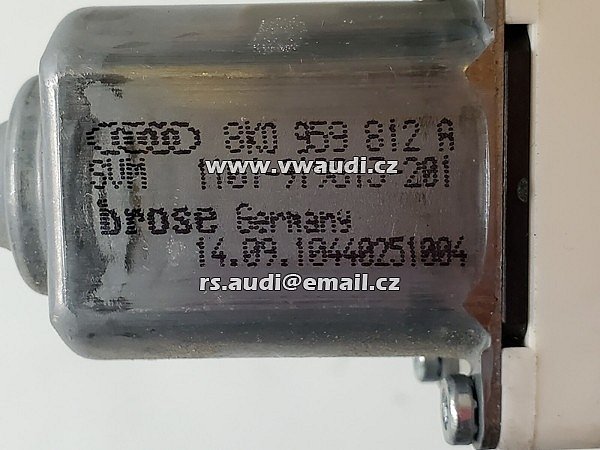 8K0 959 812 2009 - 2011 AUDI A4 B8 REGULÁTOR OKEN MOTOR PRAVÝ SPOLUjezdec - 2