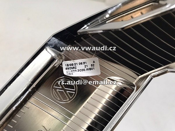 7C0 953 653 J 9B9 .  MŘÍŽKA CHLADIČE MASKA   VW CRAFTER 2021 - 19