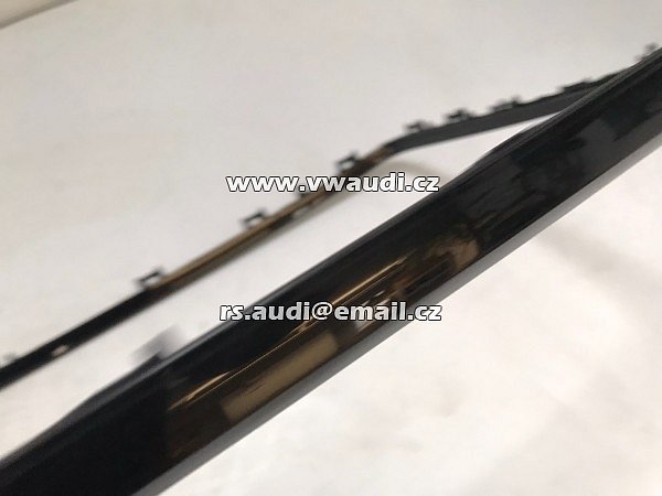 4G0 807 715 C  Audi A6 4G C7 Rám přední masky - 4G0807715Cgru černý LAK - 6
