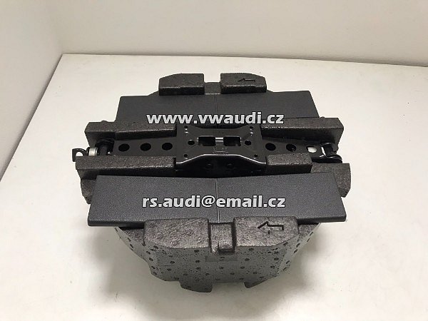 658 011 031 T  ŠKODA KAMIQ SADA výpln rezervy originál sada nářadí + hever + klička  - 3