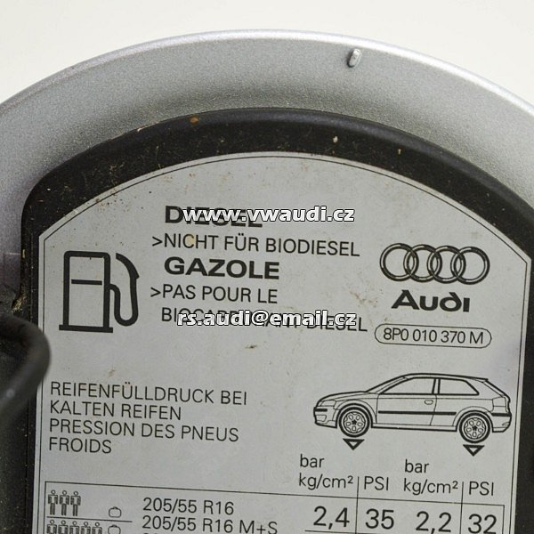 8P0 809 999 C /8P0 010 370N Audi A3 S3 A3 Sportback 8P 2004 Víčko palivové nádrže Diesel krytka  - 2