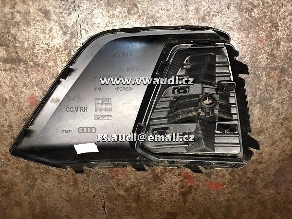 82A 807 954 A Kryt grill pravý Audi A1 Allstreet přední nárazník 82A - 4