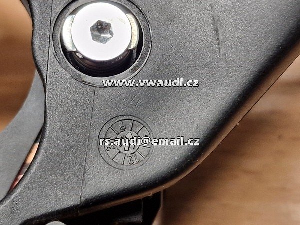  7D0 953 VW T4 Originaler MFA Spínač stěrače na sloupku řízení  - 3