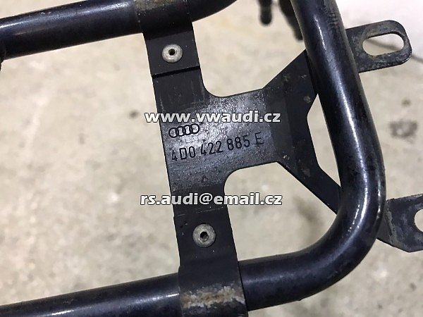  4D0 422 885 E Řízení  chladič oleje Audi A8 D2 od 06/94 4D0 - 4