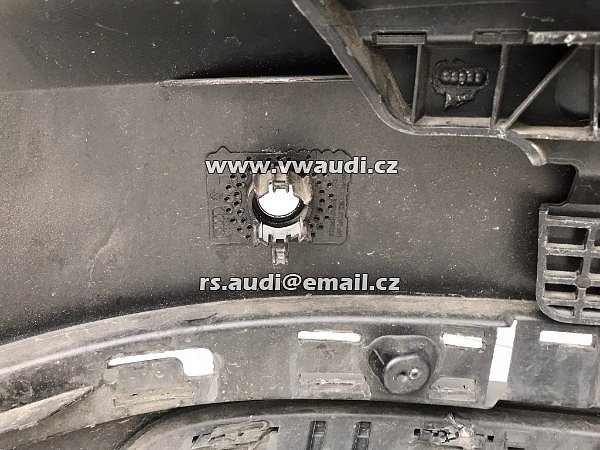 4N0 807 521 J  4N0 807 067B -Audi A8 4N nárazník zadní  Mythosschwarz - 14