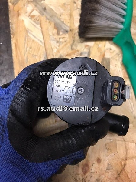 5Q0 965 567J Originální Škoda VW Audi Octavia 5E Golf 7 Pomocné vodní čerpadlo 5Q0965567J - 2