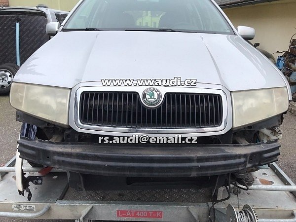 Fabia Comfort Combi FAB   1.4 16V AUA NA NÁHRADNÍ DÍLY  Cislo laku 1B / F7T - 27