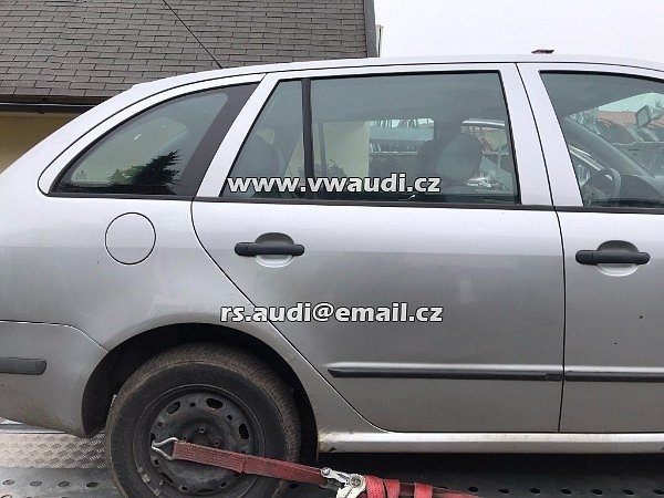 Fabia Comfort Combi FAB   1.4 16V AUA NA NÁHRADNÍ DÍLY  Cislo laku 1B / F7T - 35