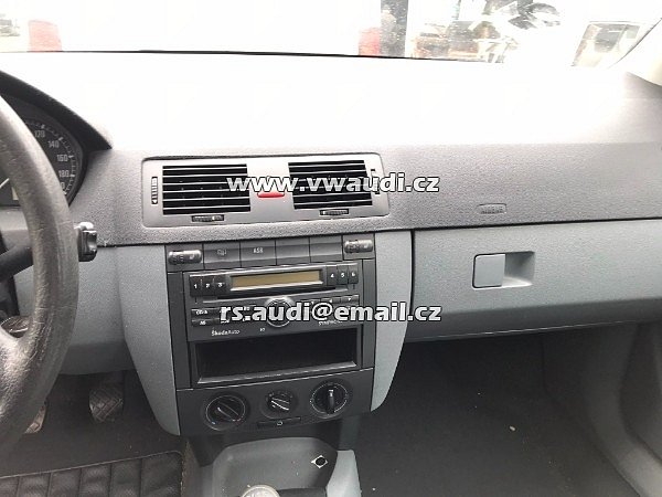 Fabia Comfort Combi FAB   1.4 16V AUA NA NÁHRADNÍ DÍLY  Cislo laku 1B / F7T - 8