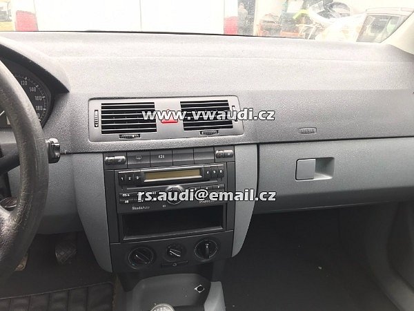 Fabia Comfort Combi FAB   1.4 16V AUA NA NÁHRADNÍ DÍLY  Cislo laku 1B / F7T - 9