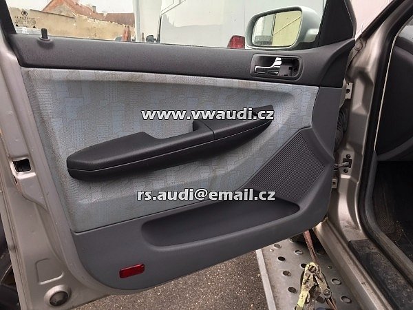 Fabia Comfort Combi FAB   1.4 16V AUA NA NÁHRADNÍ DÍLY  Cislo laku 1B / F7T - 18