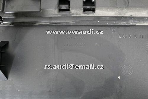 3C9867605D Vnitřní obložení kryt tapec zadní víko kufru dveře  VW Passat B7 2011 12 13 14 - 2