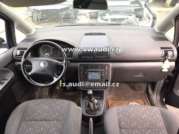 YM21A047A04AGW  VW Sharan  2 generace 7M3 Středový rámeček kolem rádia - středová konzole kolem Rádio Navi 2 Din tunel kolem rádia  - 8