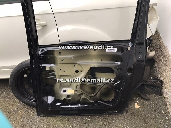 7N0 843 208 P Dveře VW Sharan (7n1, 7n2) 7N0 843208P Zadní pravé dveře  OPRAVENO - 3