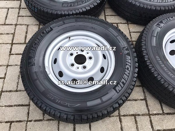 Pneu Michelin Agilis Camping 225 75 R16CP 116Q - 30