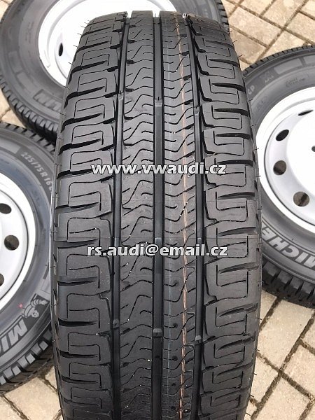 Pneu Michelin Agilis Camping 225 75 R16CP 116Q - 40