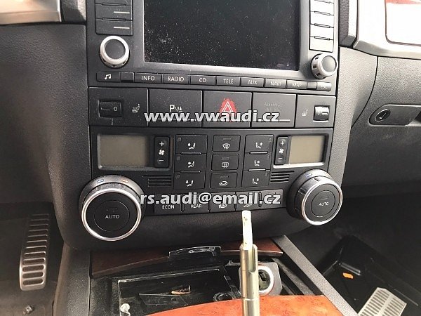NA NÁHRADNÍ DÍLY VW Touareg / Typ 7L / V10 / 5,0 l / 4921 cm / 230 kW / 313 k - 13