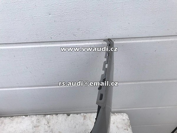 568 807 421  nárazník zadní SKODA KAMIQ 568 NW4 2019  PDC ŠEDÁ STEEL GREY  2021  - 18