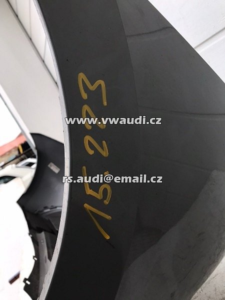 568 807 421  nárazník zadní SKODA KAMIQ 568 NW4 2019  PDC ŠEDÁ STEEL GREY  2021  - 3