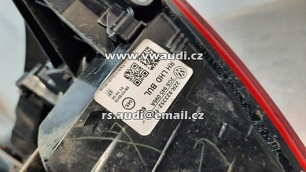 2GS 945 096 A  Polo VI 2G AW pravé od 2017  držák žárovek patice panel elektrický  - 4