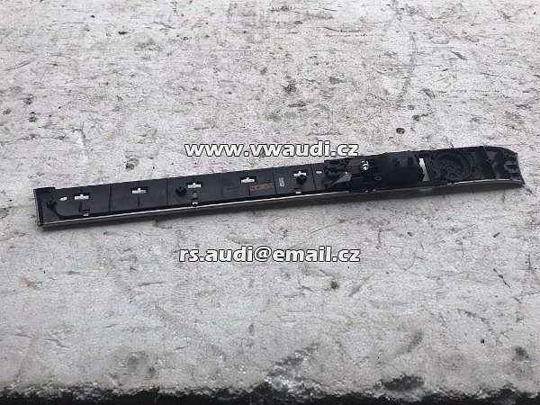 7L6 867 440 A  Ozdobná lišta, pravé přední dveře VW Touareg 7L dveřní panel - 2
