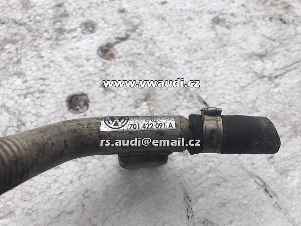 701 422 091 A  VW T4 Potrubí chlazení posilovače řízení servo potrubí - 2