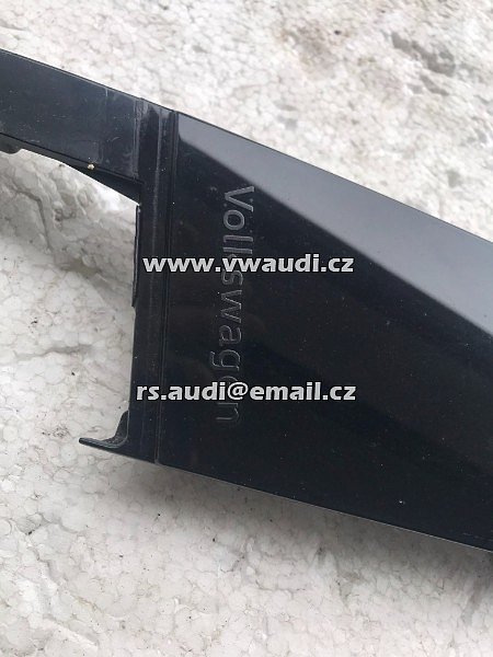 2G4 837 901 F VW Polo 2018 dveřní panel přední levý lesklý černý  - 2